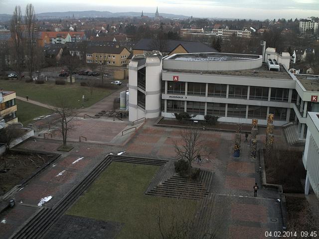 Foto der Webcam: Verwaltungsgeb&auml;ude, Innenhof mit Audimax, H&ouml;rsaal-Geb&auml;ude 1