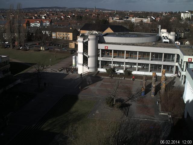 Foto der Webcam: Verwaltungsgeb&auml;ude, Innenhof mit Audimax, H&ouml;rsaal-Geb&auml;ude 1