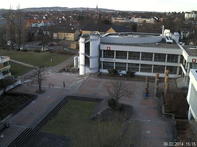Foto der Webcam: Verwaltungsgeb&auml;ude, Innenhof mit Audimax, H&ouml;rsaal-Geb&auml;ude 1