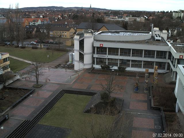 Foto der Webcam: Verwaltungsgeb&auml;ude, Innenhof mit Audimax, H&ouml;rsaal-Geb&auml;ude 1