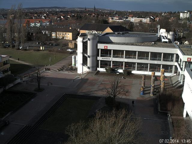 Foto der Webcam: Verwaltungsgeb&auml;ude, Innenhof mit Audimax, H&ouml;rsaal-Geb&auml;ude 1