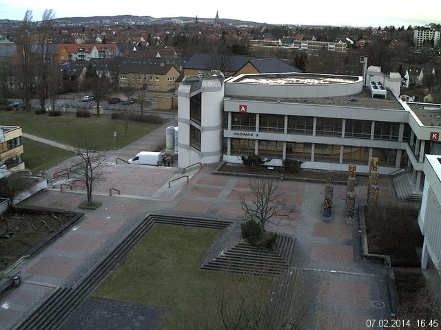 Foto der Webcam: Verwaltungsgeb&auml;ude, Innenhof mit Audimax, H&ouml;rsaal-Geb&auml;ude 1