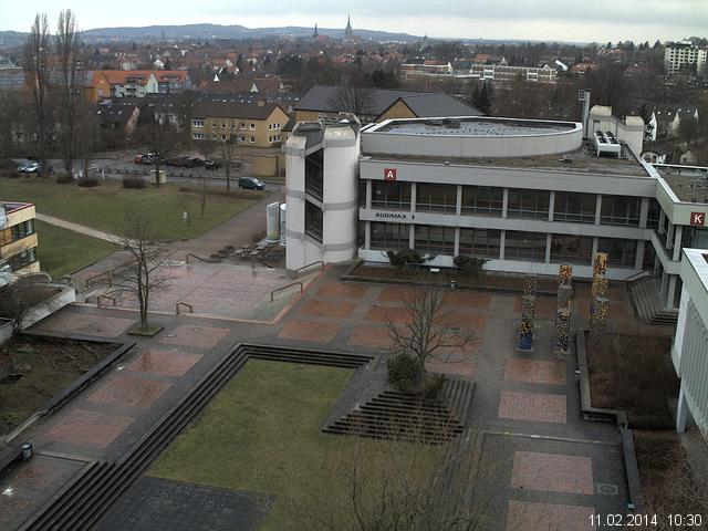 Foto der Webcam: Verwaltungsgeb&auml;ude, Innenhof mit Audimax, H&ouml;rsaal-Geb&auml;ude 1