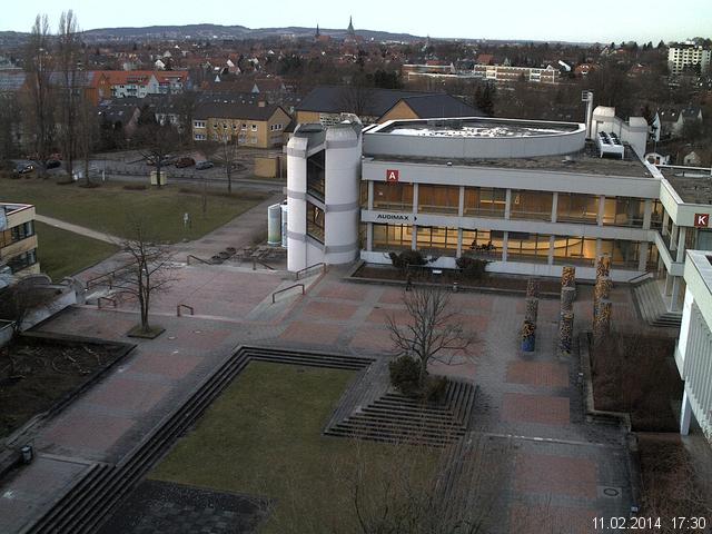 Foto der Webcam: Verwaltungsgeb&auml;ude, Innenhof mit Audimax, H&ouml;rsaal-Geb&auml;ude 1