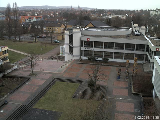 Foto der Webcam: Verwaltungsgeb&auml;ude, Innenhof mit Audimax, H&ouml;rsaal-Geb&auml;ude 1