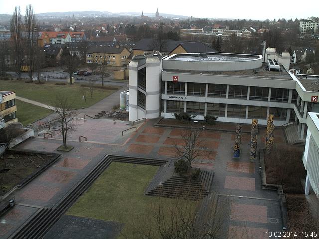 Foto der Webcam: Verwaltungsgeb&auml;ude, Innenhof mit Audimax, H&ouml;rsaal-Geb&auml;ude 1