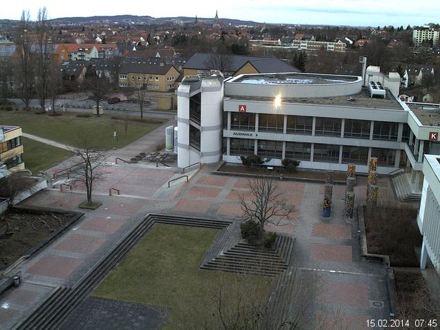 Foto der Webcam: Verwaltungsgeb&auml;ude, Innenhof mit Audimax, H&ouml;rsaal-Geb&auml;ude 1