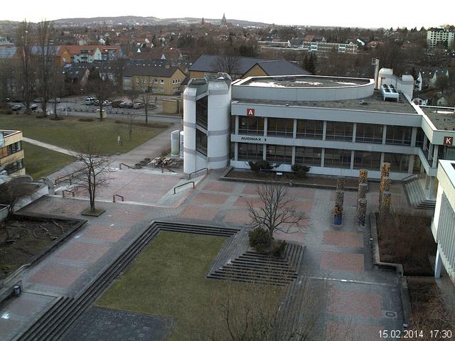 Foto der Webcam: Verwaltungsgeb&auml;ude, Innenhof mit Audimax, H&ouml;rsaal-Geb&auml;ude 1