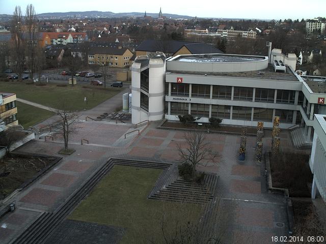 Foto der Webcam: Verwaltungsgeb&auml;ude, Innenhof mit Audimax, H&ouml;rsaal-Geb&auml;ude 1