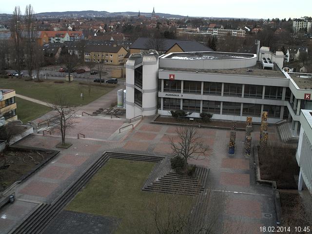 Foto der Webcam: Verwaltungsgeb&auml;ude, Innenhof mit Audimax, H&ouml;rsaal-Geb&auml;ude 1