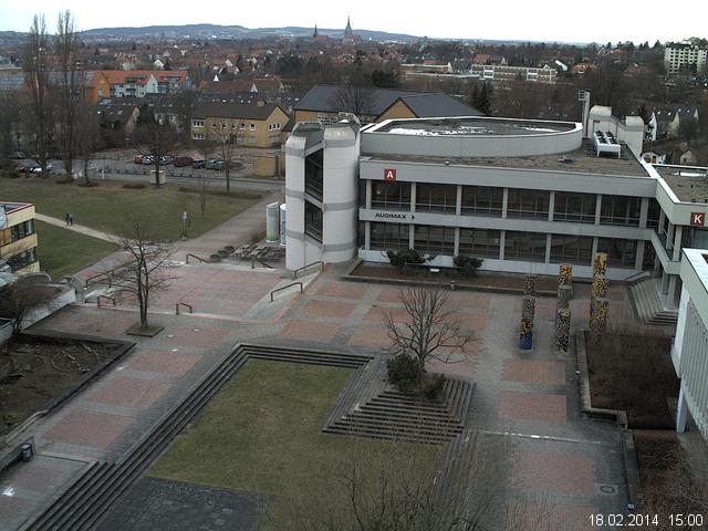 Foto der Webcam: Verwaltungsgeb&auml;ude, Innenhof mit Audimax, H&ouml;rsaal-Geb&auml;ude 1