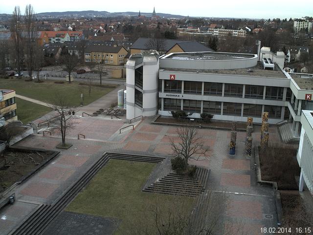 Foto der Webcam: Verwaltungsgeb&auml;ude, Innenhof mit Audimax, H&ouml;rsaal-Geb&auml;ude 1