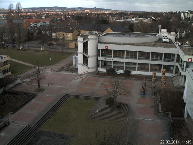 Foto der Webcam: Verwaltungsgeb&auml;ude, Innenhof mit Audimax, H&ouml;rsaal-Geb&auml;ude 1