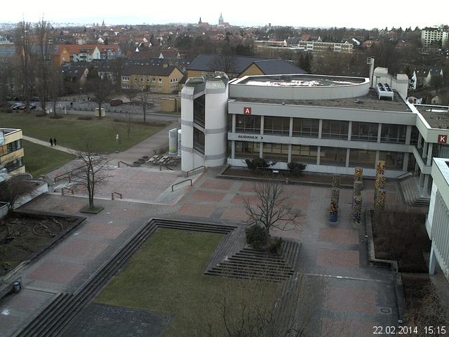 Foto der Webcam: Verwaltungsgeb&auml;ude, Innenhof mit Audimax, H&ouml;rsaal-Geb&auml;ude 1
