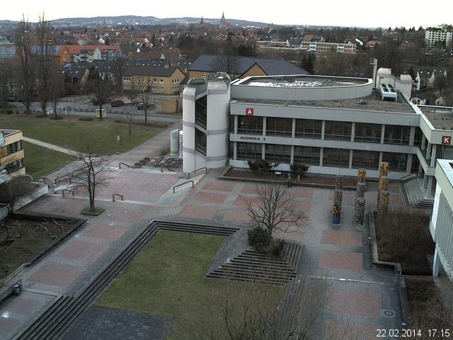 Foto der Webcam: Verwaltungsgeb&auml;ude, Innenhof mit Audimax, H&ouml;rsaal-Geb&auml;ude 1