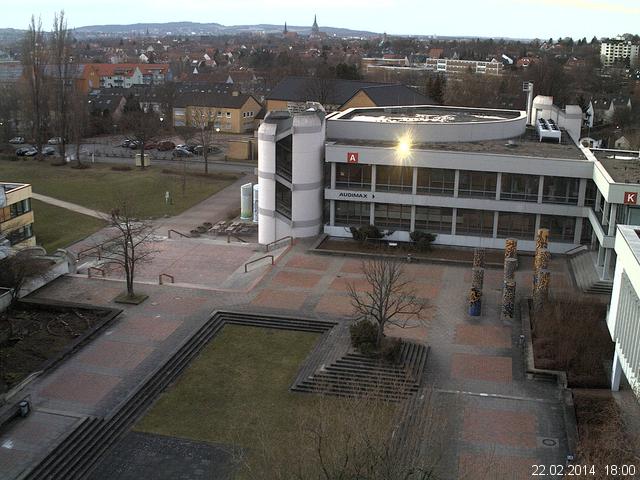 Foto der Webcam: Verwaltungsgeb&auml;ude, Innenhof mit Audimax, H&ouml;rsaal-Geb&auml;ude 1