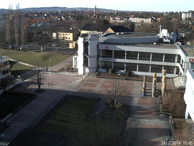 Foto der Webcam: Verwaltungsgeb&auml;ude, Innenhof mit Audimax, H&ouml;rsaal-Geb&auml;ude 1