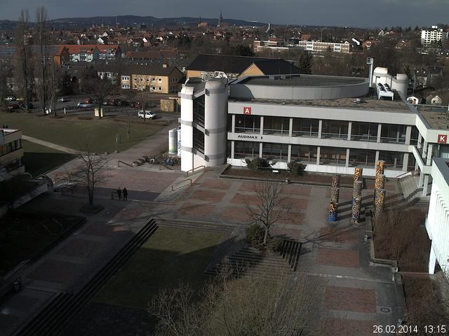 Foto der Webcam: Verwaltungsgeb&auml;ude, Innenhof mit Audimax, H&ouml;rsaal-Geb&auml;ude 1