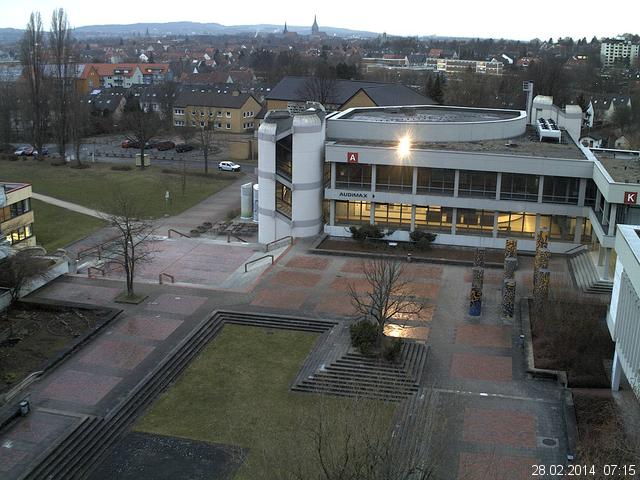 Foto der Webcam: Verwaltungsgeb&auml;ude, Innenhof mit Audimax, H&ouml;rsaal-Geb&auml;ude 1