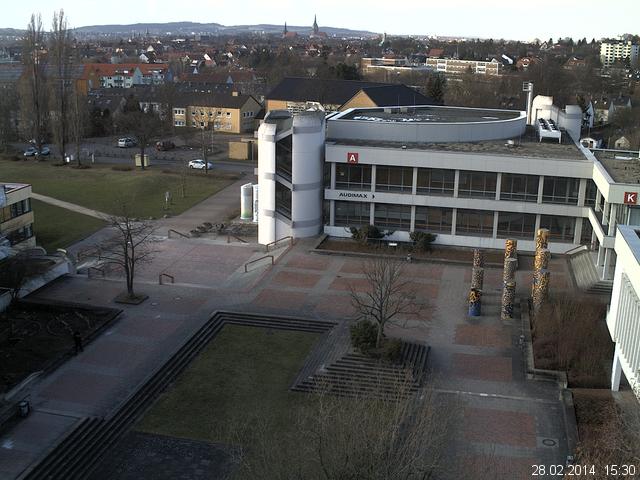 Foto der Webcam: Verwaltungsgeb&auml;ude, Innenhof mit Audimax, H&ouml;rsaal-Geb&auml;ude 1