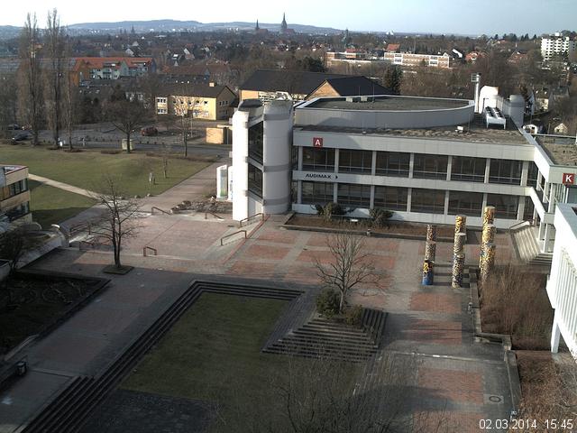 Foto der Webcam: Verwaltungsgeb&auml;ude, Innenhof mit Audimax, H&ouml;rsaal-Geb&auml;ude 1