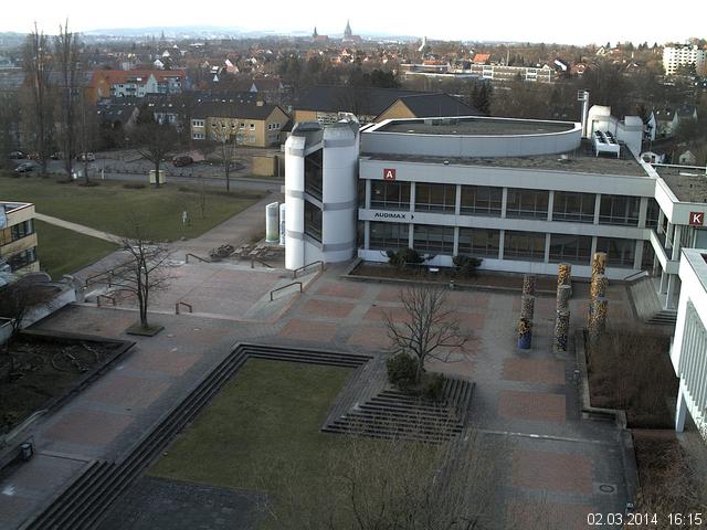 Foto der Webcam: Verwaltungsgeb&auml;ude, Innenhof mit Audimax, H&ouml;rsaal-Geb&auml;ude 1