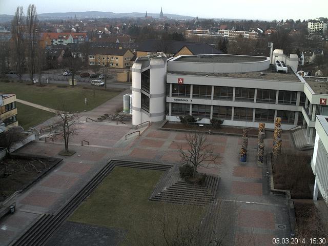 Foto der Webcam: Verwaltungsgeb&auml;ude, Innenhof mit Audimax, H&ouml;rsaal-Geb&auml;ude 1