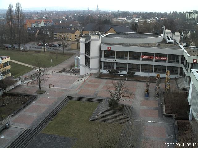 Foto der Webcam: Verwaltungsgeb&auml;ude, Innenhof mit Audimax, H&ouml;rsaal-Geb&auml;ude 1