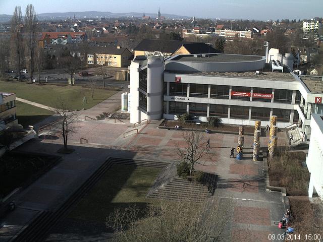 Foto der Webcam: Verwaltungsgeb&auml;ude, Innenhof mit Audimax, H&ouml;rsaal-Geb&auml;ude 1
