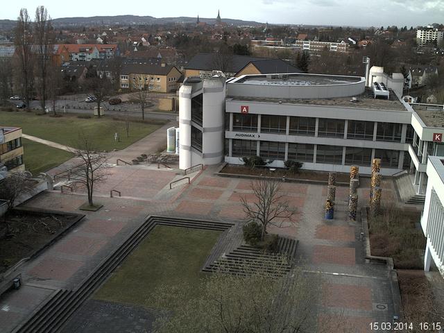 Foto der Webcam: Verwaltungsgeb&auml;ude, Innenhof mit Audimax, H&ouml;rsaal-Geb&auml;ude 1