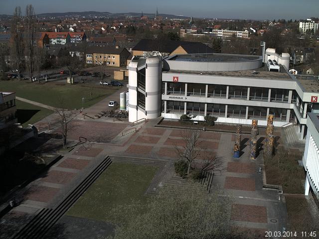 Foto der Webcam: Verwaltungsgeb&auml;ude, Innenhof mit Audimax, H&ouml;rsaal-Geb&auml;ude 1