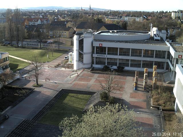 Foto der Webcam: Verwaltungsgeb&auml;ude, Innenhof mit Audimax, H&ouml;rsaal-Geb&auml;ude 1