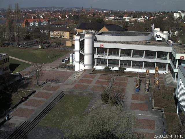 Foto der Webcam: Verwaltungsgeb&auml;ude, Innenhof mit Audimax, H&ouml;rsaal-Geb&auml;ude 1