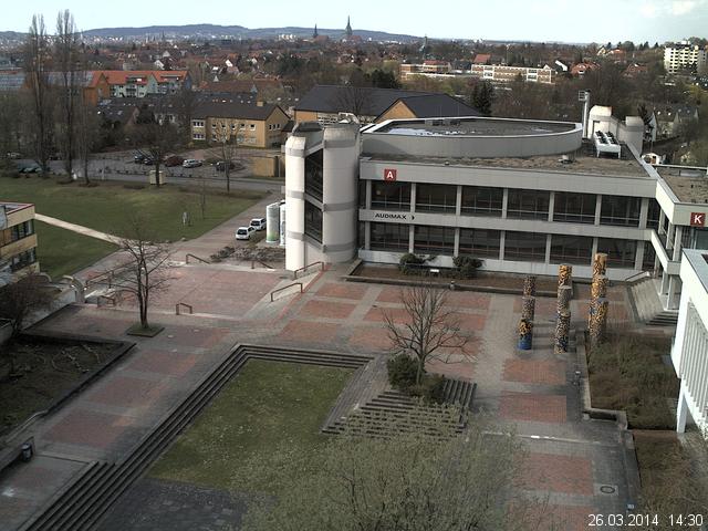 Foto der Webcam: Verwaltungsgeb&auml;ude, Innenhof mit Audimax, H&ouml;rsaal-Geb&auml;ude 1