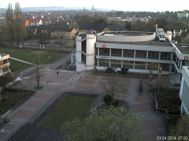 Foto der Webcam: Verwaltungsgeb&auml;ude, Innenhof mit Audimax, H&ouml;rsaal-Geb&auml;ude 1