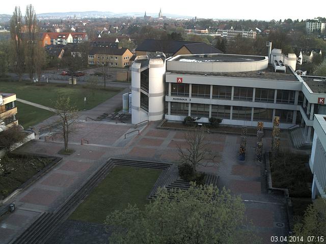 Foto der Webcam: Verwaltungsgeb&auml;ude, Innenhof mit Audimax, H&ouml;rsaal-Geb&auml;ude 1
