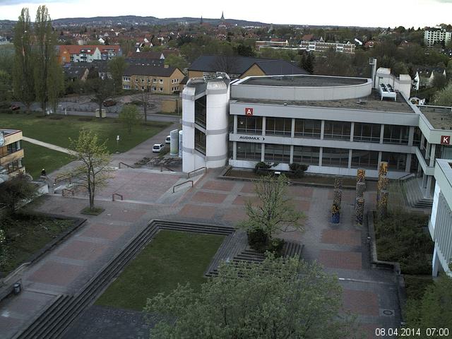 Foto der Webcam: Verwaltungsgeb&auml;ude, Innenhof mit Audimax, H&ouml;rsaal-Geb&auml;ude 1