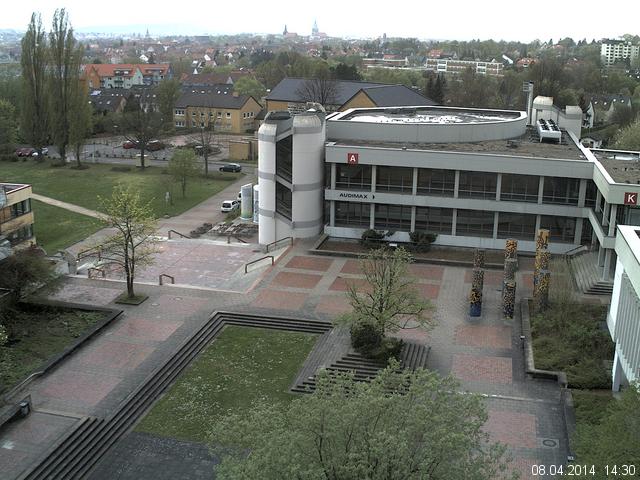 Foto der Webcam: Verwaltungsgeb&auml;ude, Innenhof mit Audimax, H&ouml;rsaal-Geb&auml;ude 1