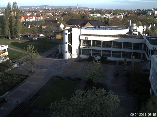 Foto der Webcam: Verwaltungsgeb&auml;ude, Innenhof mit Audimax, H&ouml;rsaal-Geb&auml;ude 1