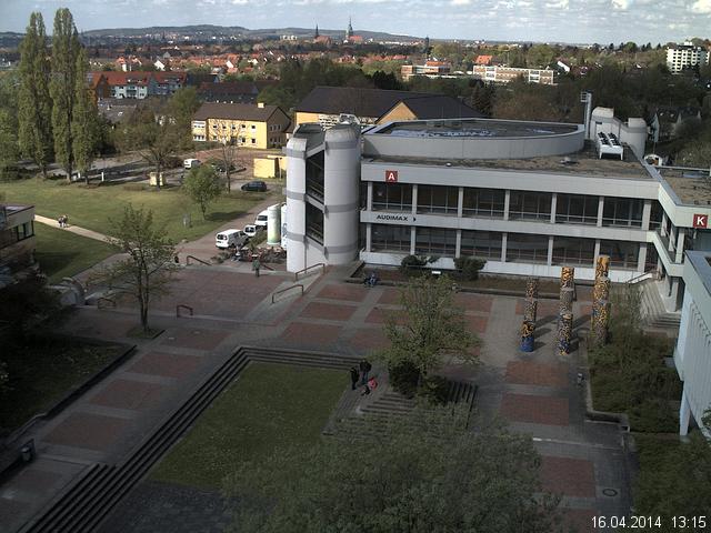 Foto der Webcam: Verwaltungsgeb&auml;ude, Innenhof mit Audimax, H&ouml;rsaal-Geb&auml;ude 1