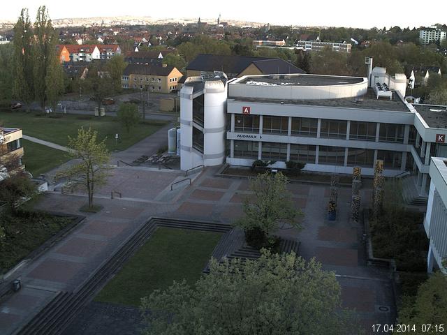 Foto der Webcam: Verwaltungsgeb&auml;ude, Innenhof mit Audimax, H&ouml;rsaal-Geb&auml;ude 1