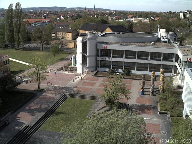 Foto der Webcam: Verwaltungsgeb&auml;ude, Innenhof mit Audimax, H&ouml;rsaal-Geb&auml;ude 1