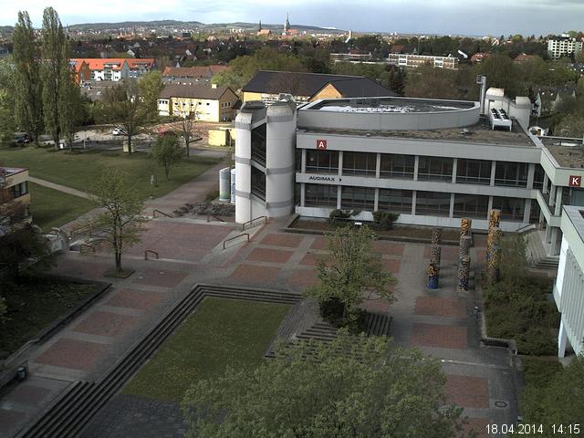 Foto der Webcam: Verwaltungsgeb&auml;ude, Innenhof mit Audimax, H&ouml;rsaal-Geb&auml;ude 1