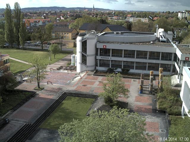 Foto der Webcam: Verwaltungsgeb&auml;ude, Innenhof mit Audimax, H&ouml;rsaal-Geb&auml;ude 1