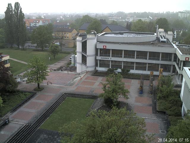Foto der Webcam: Verwaltungsgeb&auml;ude, Innenhof mit Audimax, H&ouml;rsaal-Geb&auml;ude 1