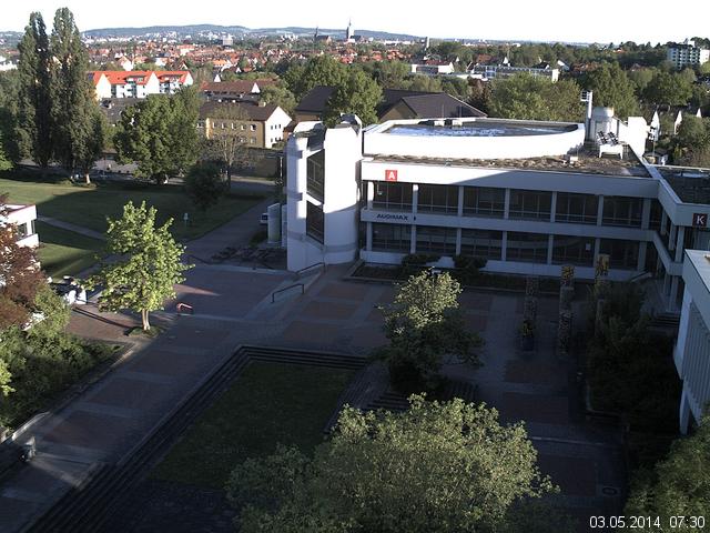 Foto der Webcam: Verwaltungsgeb&auml;ude, Innenhof mit Audimax, H&ouml;rsaal-Geb&auml;ude 1