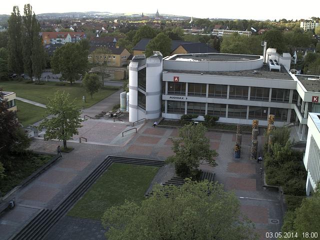 Foto der Webcam: Verwaltungsgeb&auml;ude, Innenhof mit Audimax, H&ouml;rsaal-Geb&auml;ude 1