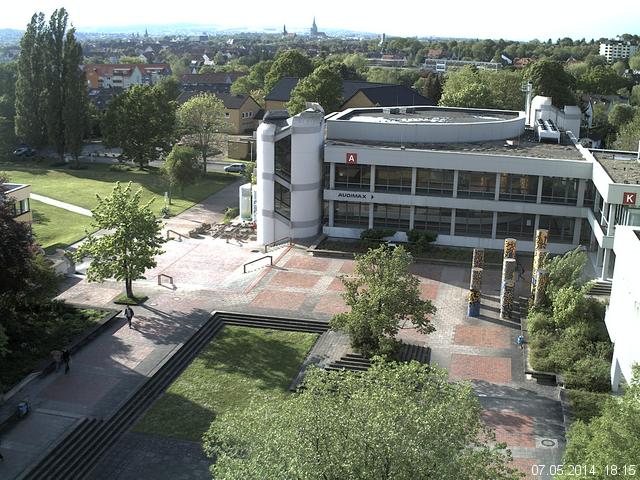 Foto der Webcam: Verwaltungsgeb&auml;ude, Innenhof mit Audimax, H&ouml;rsaal-Geb&auml;ude 1