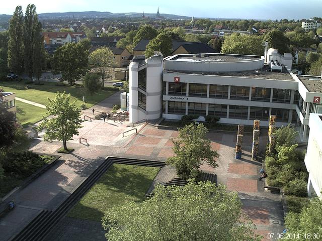 Foto der Webcam: Verwaltungsgeb&auml;ude, Innenhof mit Audimax, H&ouml;rsaal-Geb&auml;ude 1