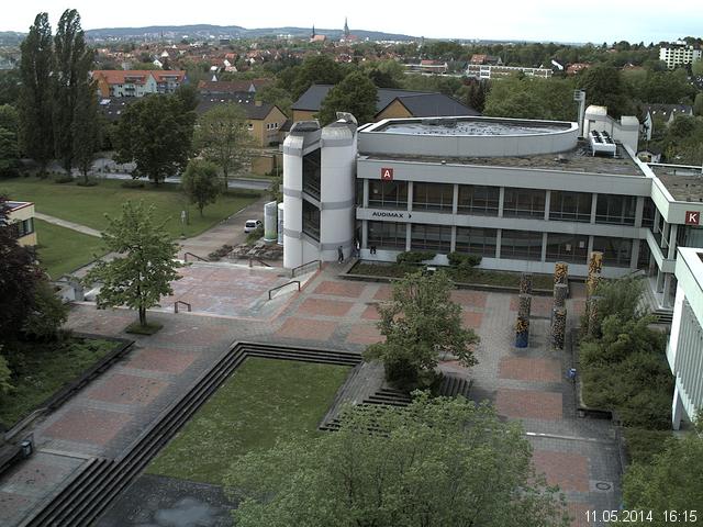 Foto der Webcam: Verwaltungsgeb&auml;ude, Innenhof mit Audimax, H&ouml;rsaal-Geb&auml;ude 1